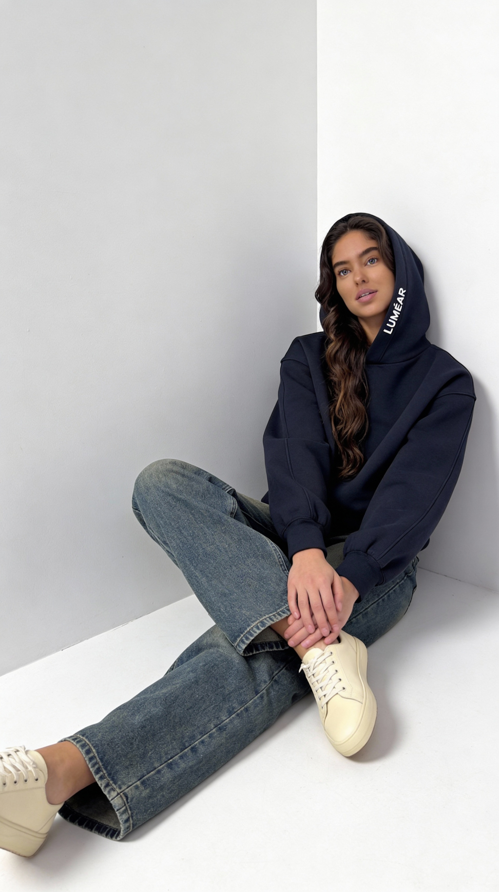 Box-Fit Hoodie (Unisex)